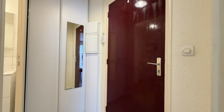 Studio - LOC53-5.jpg